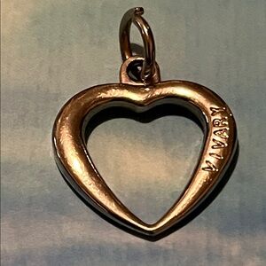 ViVary Silver Heart Pendant